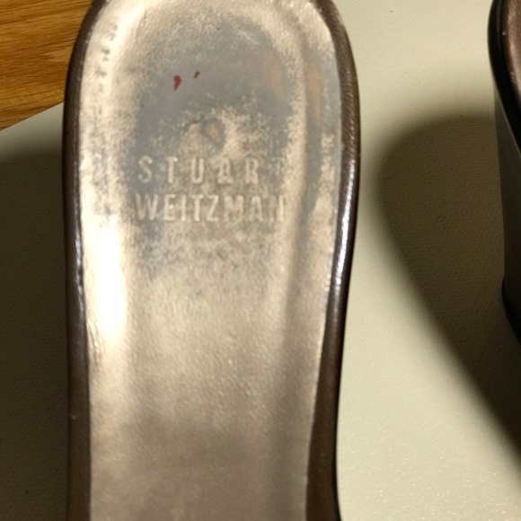 Sturat Weitzman heel shoe - Picture 9 of 12